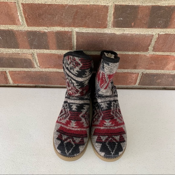 Indigo Rd. Women’s Ashley Fabric Ankle Boots Cold, Blue-multi, Size US 6.5 W NEW - Picture 2 of 9